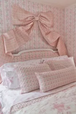 LoveShackFancy Blooming Heirloom Wallpaper