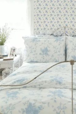 LoveShackFancy Ikat Rose Wallpaper