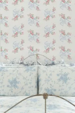 LoveShackFancy Rosa Beaux Wallpaper