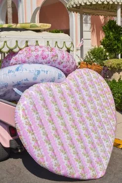 LSF Blooming Heirloom Heart Float New Arrivals